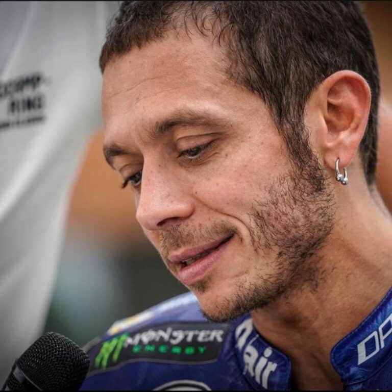 Profil Legenda Hidup Valentino Rossi