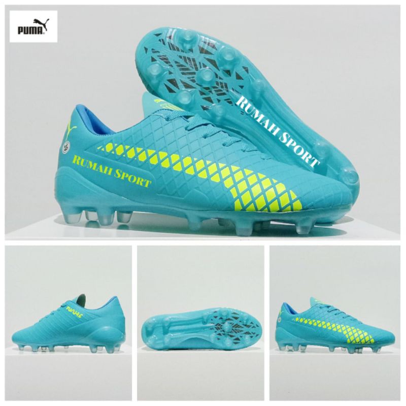 Perbandingan sepatu bola Nike Tiempo vs Puma Future harga terjangkau