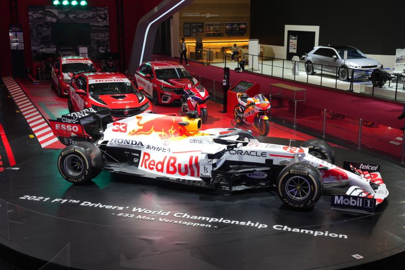 Memilih tim balap F1 yang tepat untuk pemula
