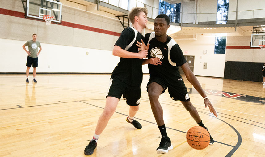 Bagaimana latihan keras bangun mental juara basket