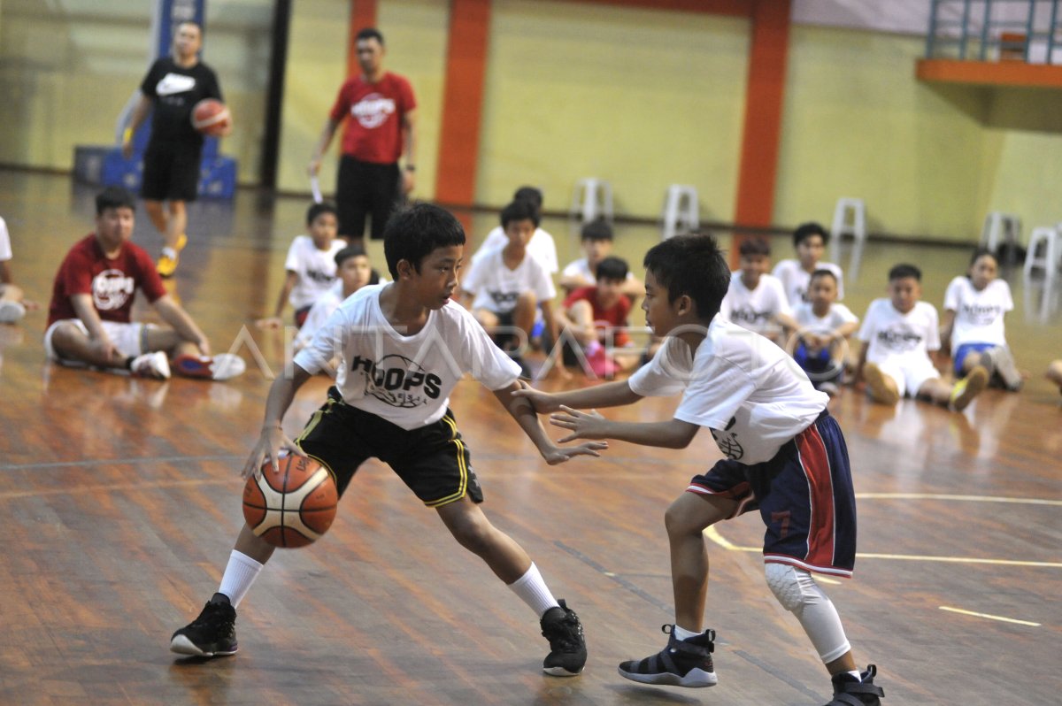 Program latihan basket dasar untuk meningkatkan akurasi tembakan