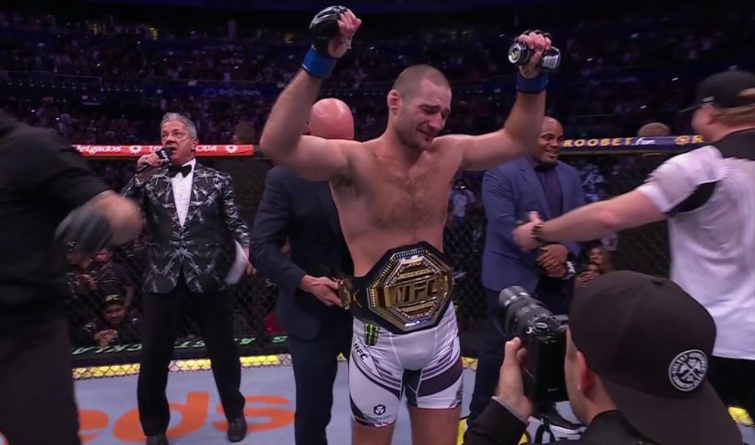 Ulasan lengkap pertarungan UFC 293 dengan analisis statistik detail